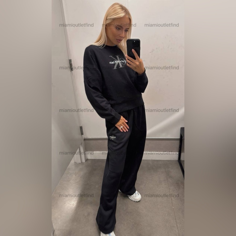 Calvin Klein Women’s Black Tracksuit Logo Set Size XL New